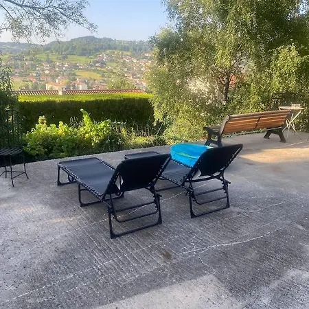 La Maison *
